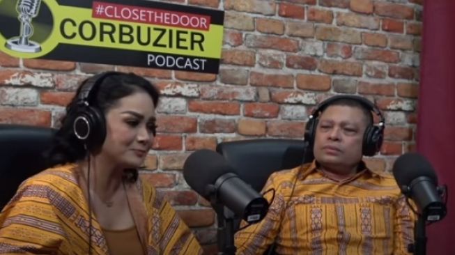 Krisdayanti dan Raul Lemos [YouTube/Deddy Corbuzier]