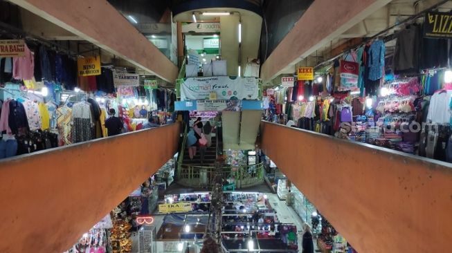 Aturan Ganjil - genap Pasar Jakarta, Kios Cuma Buka Sampai Pukul 14.00