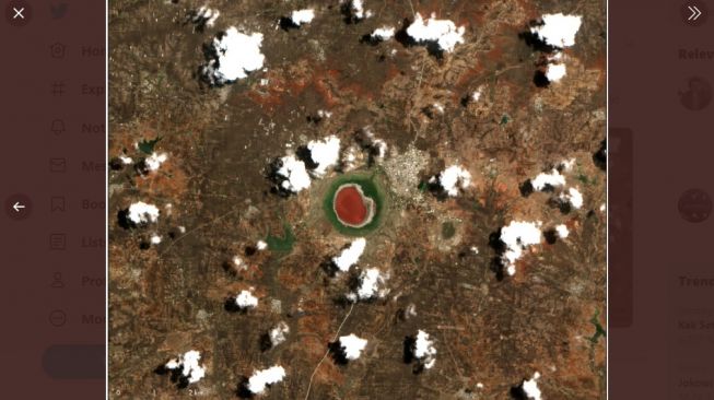 Danau Lonar di Maharashtra, wilayah barat India. [Twitter]