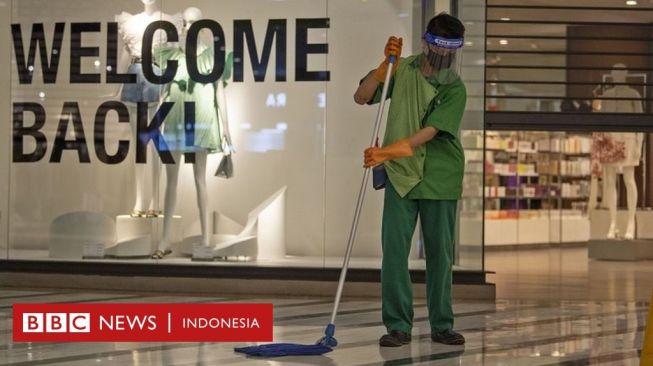 Mal Jakarta New Normal: Menu Digital, Tombol Anti Sentuh, Disinfektan