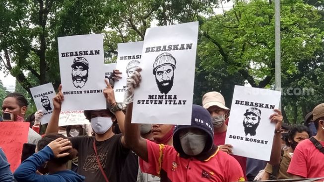 Dituntut Hingga Belasan Tahun Bui, 7 Tapol Papua akan Divonis Hari Ini