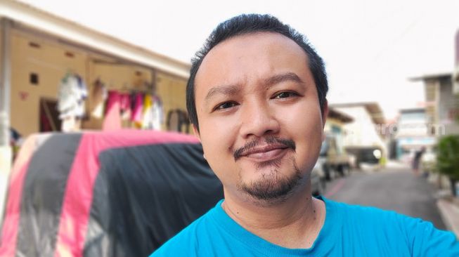 Slefie gunakan realme X3 SuperZoom [Suara.com/Tivan Rahmat]