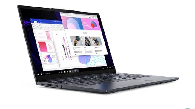 Lenovo Yoga Slim. Selaras nama, laptop premium ini muncul dalam sosok tipis [Lenovo Indonesia].