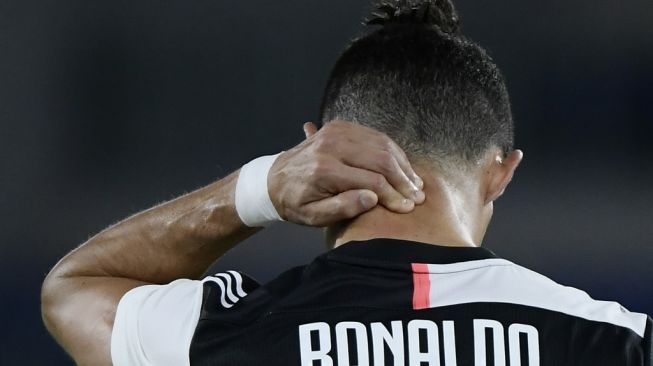 Performa Ronaldo Lawan Napoli Tuai Cibiran, Bahkan Diejek Tak Bisa Dribble