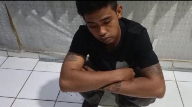 Tikam Pemuda 18 Tahum, Pelaku Sempat Sembunyi di Plafon Pub Teluk Bakau