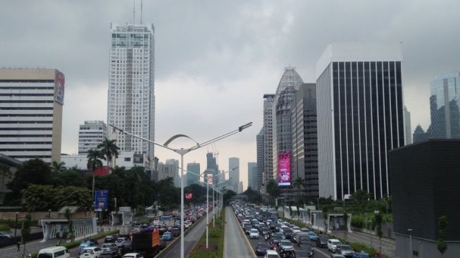 Kawasan Sudirman - Thamrin Tetap Ramai, 1000 Orang Tak Pakai Masker