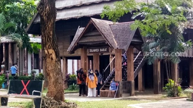 Tegakan Protokol Covid-19 kepada Pengunjung, TMII Bentuk Tim Kecil