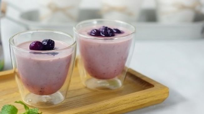 Blueberry banana yogurt with Chia Seeds, (Foto: Dok. Greenfields)