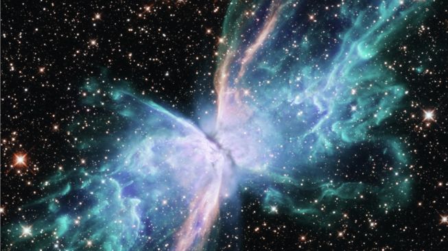 Cantik, Nebula Berbentuk Kupu-Kupu Terekam Teleskop Hubble