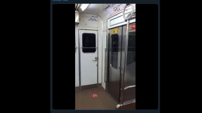 AC Terlalu Adem Bikin Penumpang KRL Ketiduran dan Terkunci di Gerbong