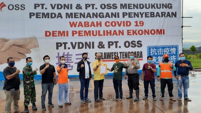 VDNI Kembali Berikan Bantuan Alkes dan Sembako untuk Warga Sultra