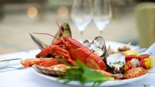 Tata Cara Makan Seafood. (Shutterstock)