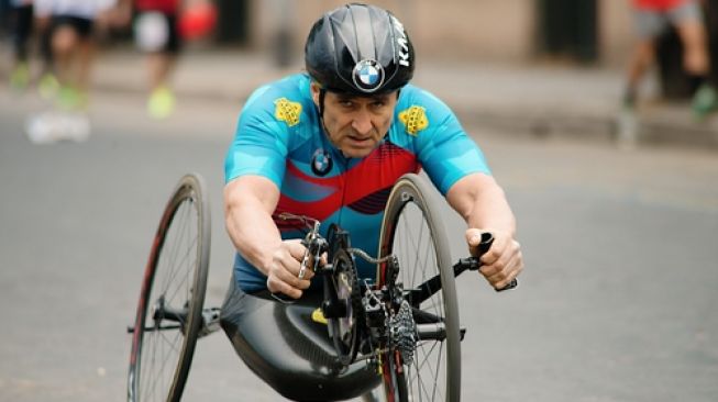 Alex Zanardi saat menjuarai Marathon of Rome, 2017 [Shutterstock].