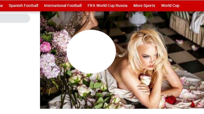 Pamela Anderson telanjang bulat dalam sesi pemotreta iklan. (Dok. Marca).