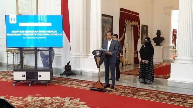 Ingatkan Protokol kesehatan, Jokowi: Ancaman Covid-19 Belum Berakhir