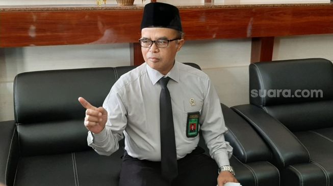 Humas Pengadilan Agama Jakarta Selatan, Cece Rukmana. [Evi Ariska/Suara.com]