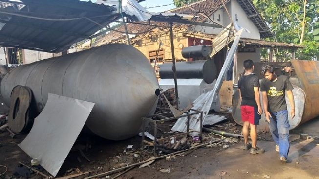 Mesin Pengolah Limbah Plastik Meledak, Suara dan Getarannya hingga 2 Km