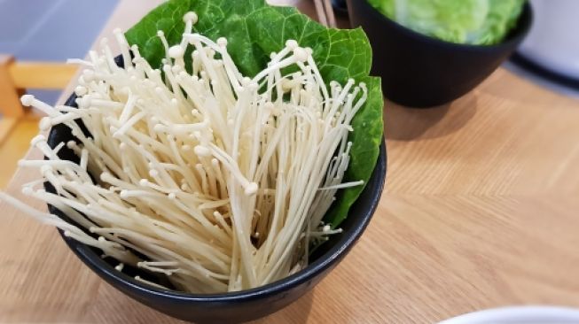 Kementan Musnahkan Jamur Enoki yang Terbukti Sebabkan Wabah Listeria