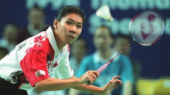 Legenda bulutangkis Indonesia Susy Susanti. [AFP/Frederic J. Brown]