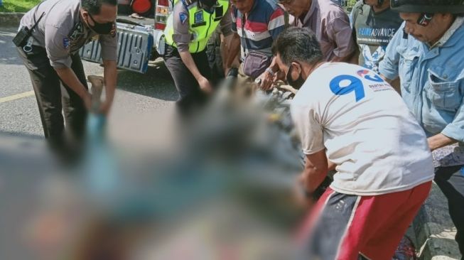 Senpi Meletus Kena Dagu Tembus Kepala, Suku Anak Dalam Tewas di Jalan