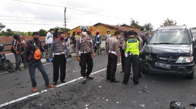Dua Kecelakaan di Flyover Dalam Sehari, Warganet: Setan Budeg Lempuyangan