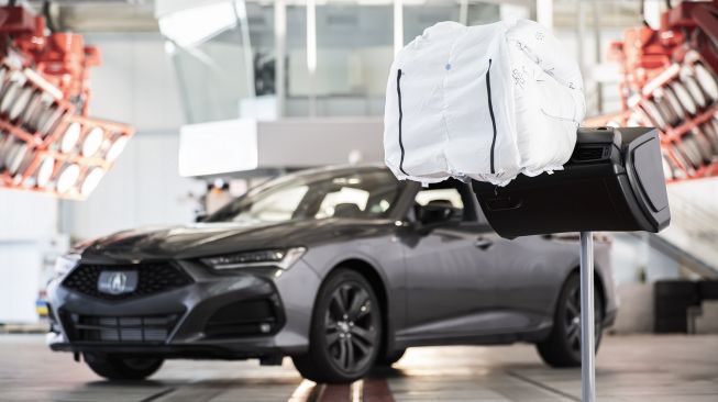 All New Honda Acura TLX lengkap dengan airbag khusus [Honda Global].