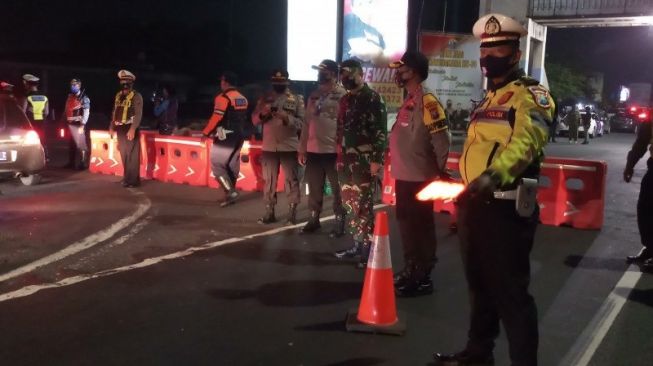 Aturan Jam Malam di Depok, Warga Dilarang Keluar di Atas Pukul 20.00 WIB