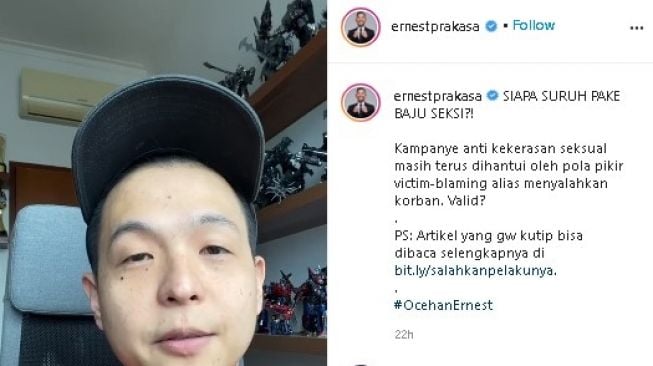 Ernest Prakasa komentari soal anggapan tindakan pelecehan terjadi karena pakaian. (Instagram/@ernestprakasa)