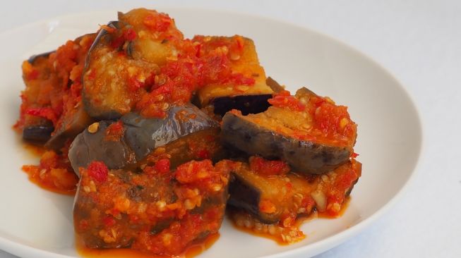 Sajian terong balado. (Shutterstock)