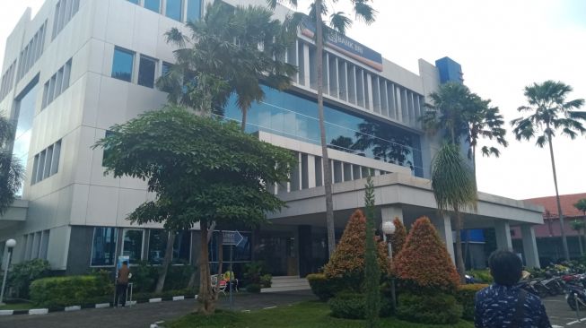 TERUNGKAP! 7 Karyawan Bank Positif Corona Ternyata Petinggi BRI di Malang