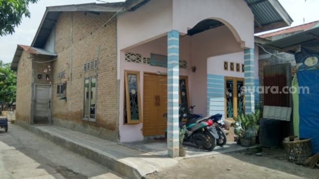 Rumah Sarpan korban penyiksaan polisi (Suara.com/muhlis)