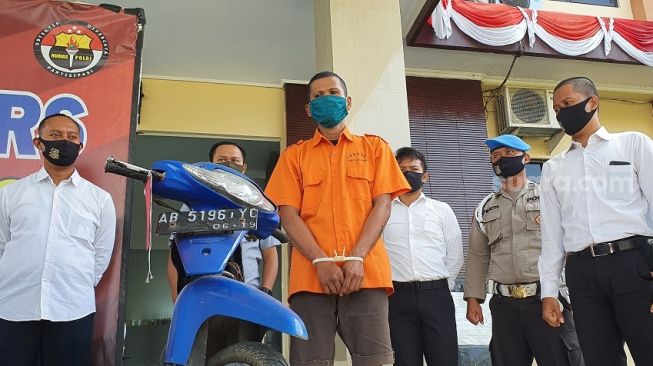 Tenggak 20 Saset Obat Batuk, Residivis Ini Mengaku Tak Sadar Curi Motor