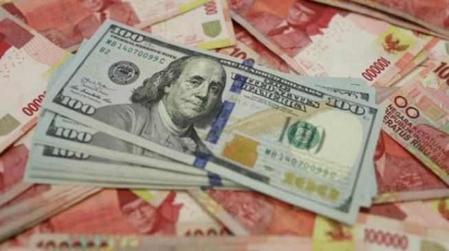 Rupiah Berpotensi Melemah Akibat Kasus Corona Terus Meningkat