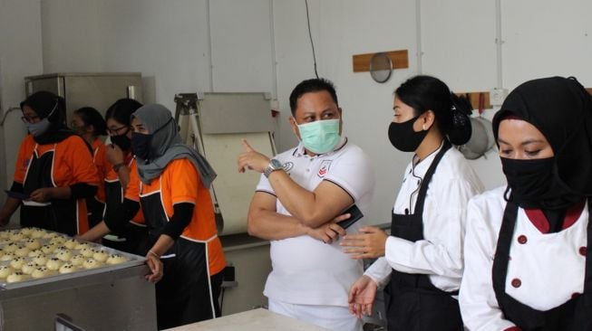 Tingkatkan Kompetensi Pekerja Hotel, Kemnaker Mengadakan Pelatihan Cookery