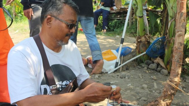 Tinja Warga di Sekitar Sungai Brantas Jatim Mengandung Plastik