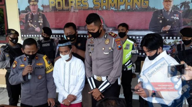 Siksa Biawak di Jalan Raya untuk Cari Subscriber, Abdullah Ditangkap Polisi