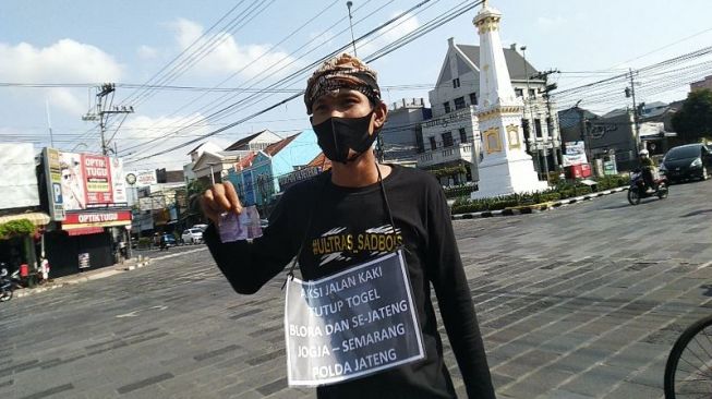 Pria Blora Jalan Kaki dari Jogja ke Semarang: Usut Bandar Togel!