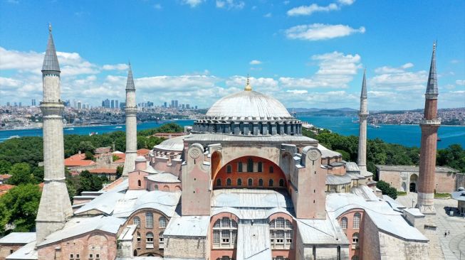 Masjid Hagia Sophia di Turki. (Anadolu Agency/Muhammed Enes Yildirim) 