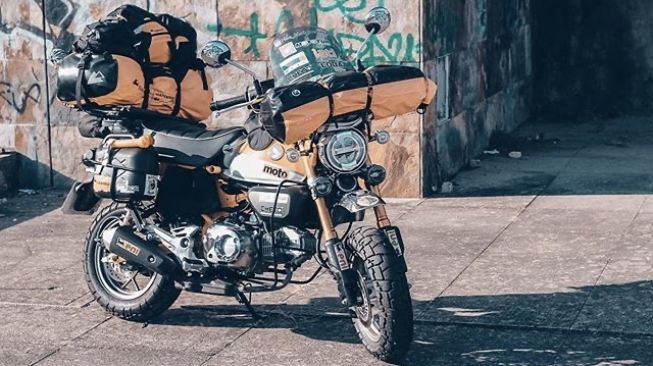 Satu unit Honda Monkey untuk penjelajahan Andre Sousa  [Instagram: ride the monkey].