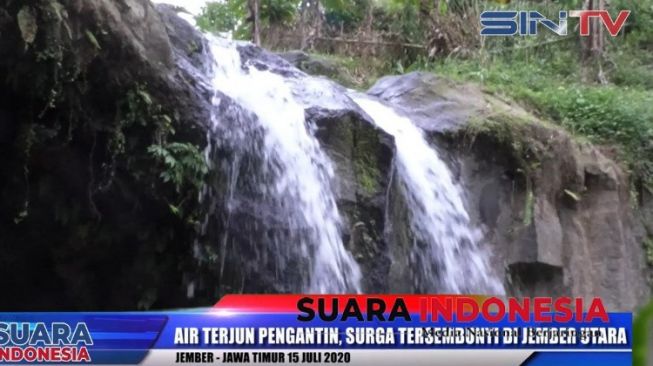Pasangan Datang ke Air Terjun Ini, Dipercaya akan Cepat Menikah