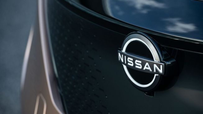 Logo Nissan baru dengan bagian dari alam dan semangat baru [Nissan].