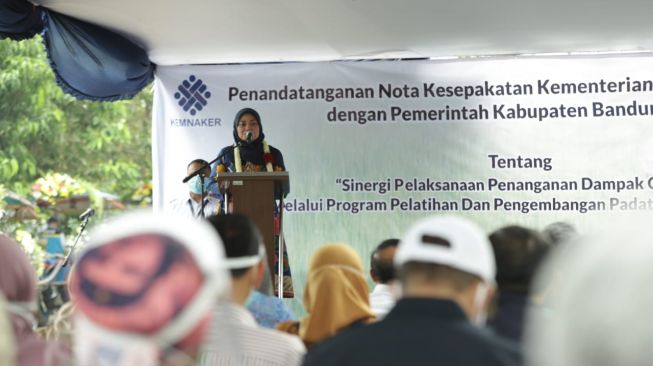 Kemnaker dan Bandung Barat Kembangkan SDM Pertanian untuk Ketahanan Pangan