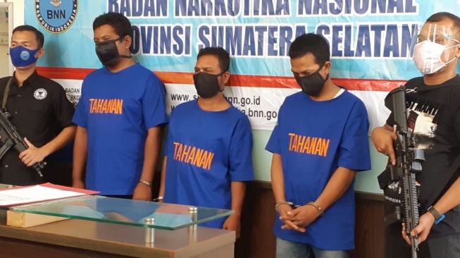 Kelabui Petugas, Jaringan Narkoba Malaysia Selundupkan Sabu di Kotak Susu