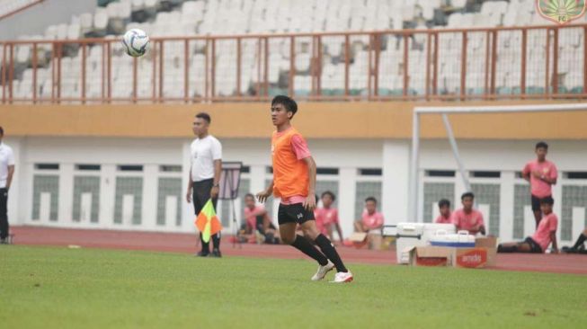 Wonderkid Bhayangkara FC sekaligus penggawa Timnas Indonesia U-19, Miftahul Husyen (dok. Bhayangkara FC)