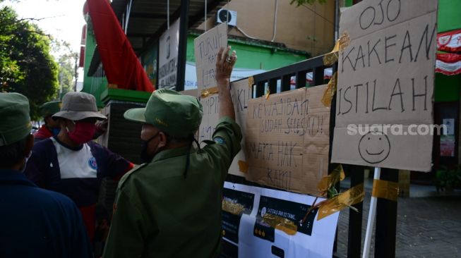 Puluhan Hasip Demo Tagih Duit Lelah Amankan PSBB Kota Malang