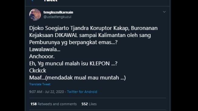 Cuitan Ustaz Tengku Zulyang geram isu klepon lebih banyak dibicarakan ketimbang kasus Djoko Tjandra. (Twitter/@ustadtengkuzul)