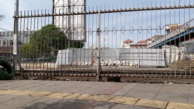 Jalan Otto Iskandar Dinata (Otista) Kota Bandung, Jawa Barat mempunyai sejarah unik. (Suara.com/Cesar)