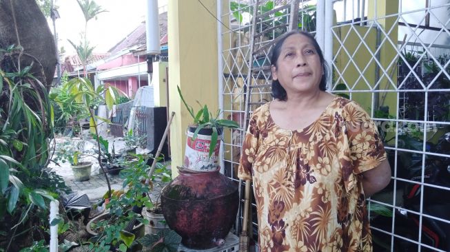 Ketua RW 6, Puji Astuti. (Suara.com/Cesar)