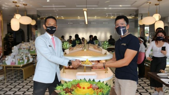 16 Tahun, The Harvest Raih Top Brand Award dan Sajikan Varian Cake Sehat