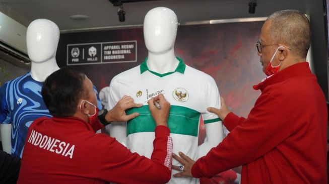 Nuansa Indonesia Melekat di Jersey Away Skuat Garuda